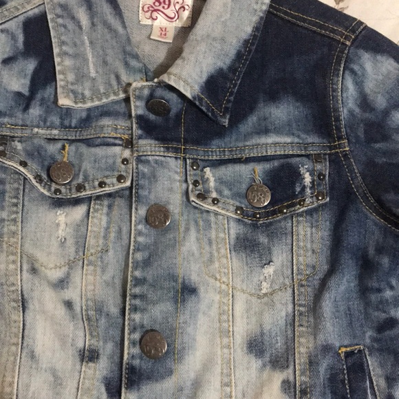 Jean Jacket - Picture 4 of 6